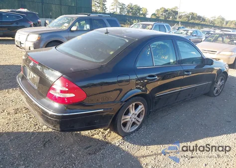 2006 Mercedes-Benz E 350 4Matic z USA, uszkodzony, nr VIN WDBUF87J66X203695